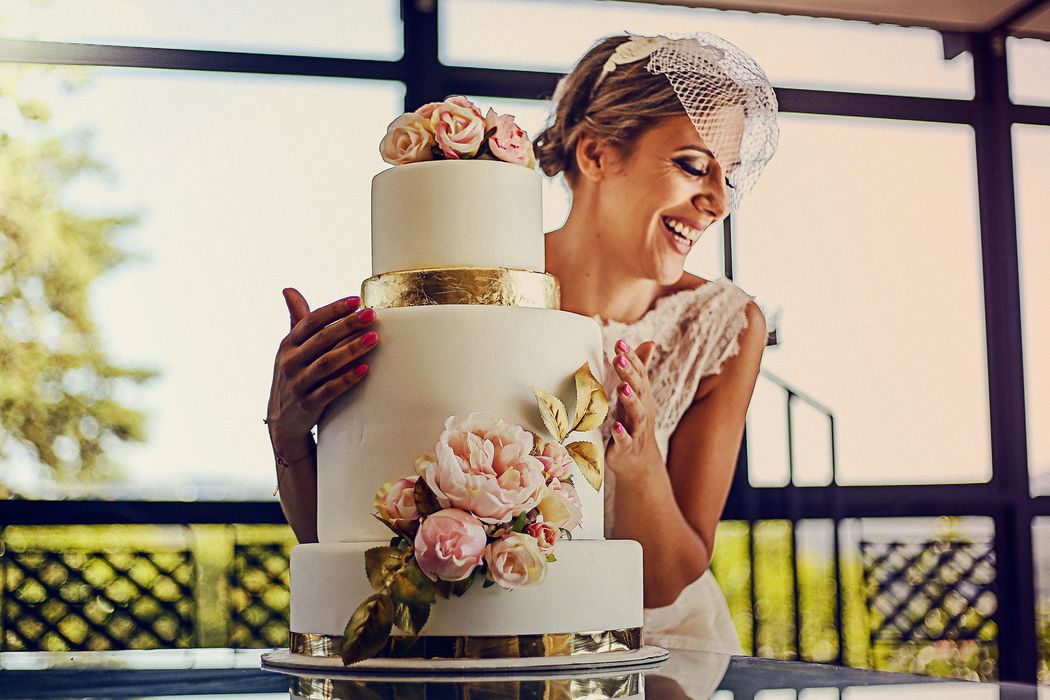 Inspiração para bolos de casamento de 3 andares | Créditos: Tempus Gulosos