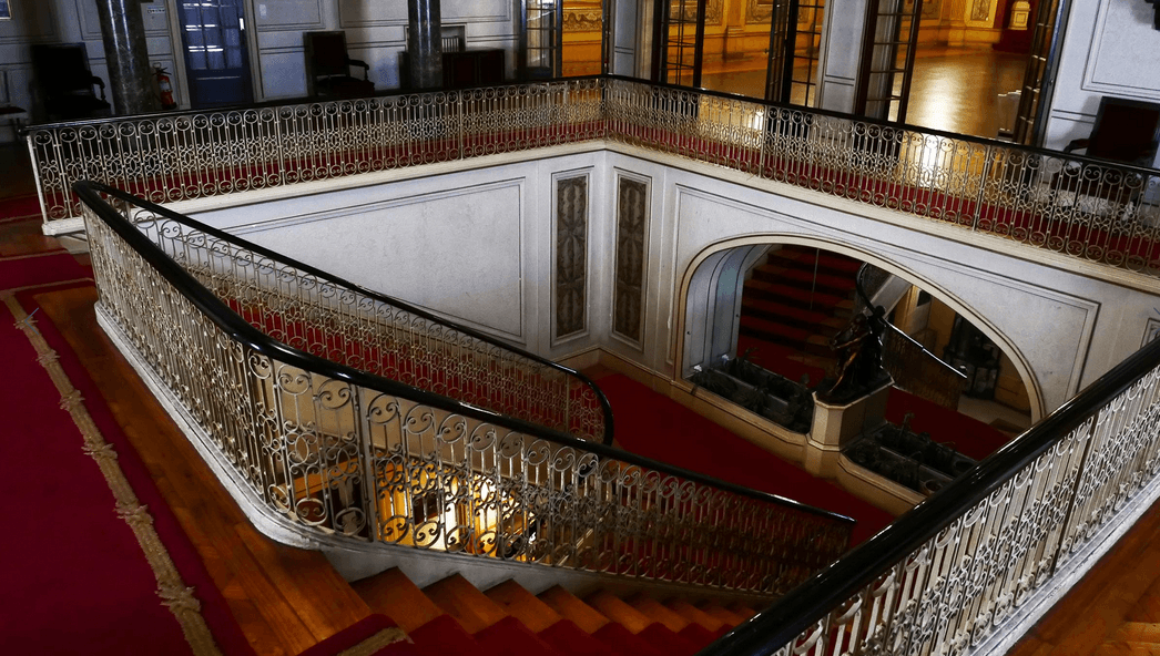 Escadarias do Palácio Ateneu Comercial - Porto