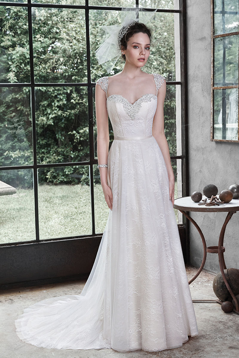 <a href="http://www.maggiesottero.com/dress.aspx?style=5MT674" target="_blank">Maggie Sottero</a>