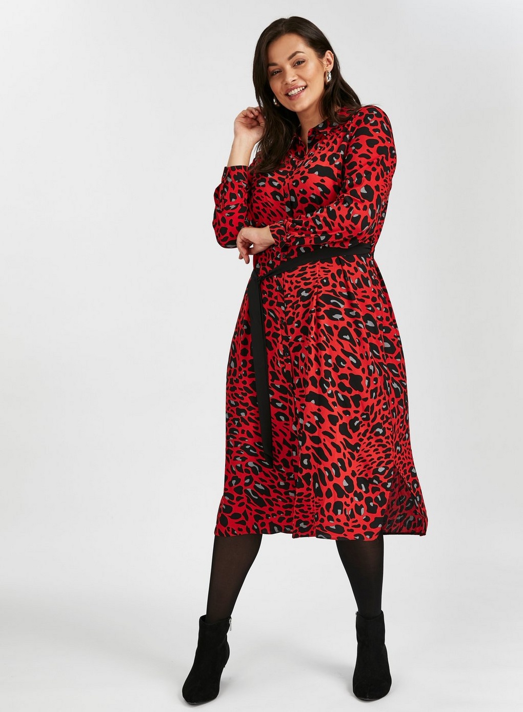 Créditos: Red Leopard Print Shirt Dress, Evans