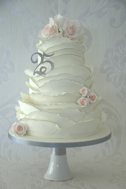 Cake Details by Alcina Maia