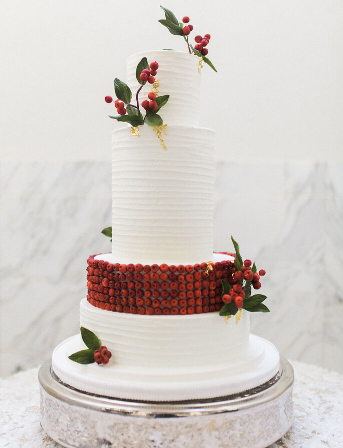 Inspiração para bolos de casamento simples, mas fabulosos! | Créditos: Jenny Quicksall Photography