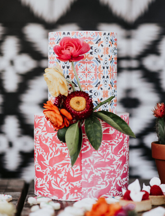 Inspiração para bolos de casamento originais que são verdadeiras obras de arte | Créditos: Amy Lynn Photography