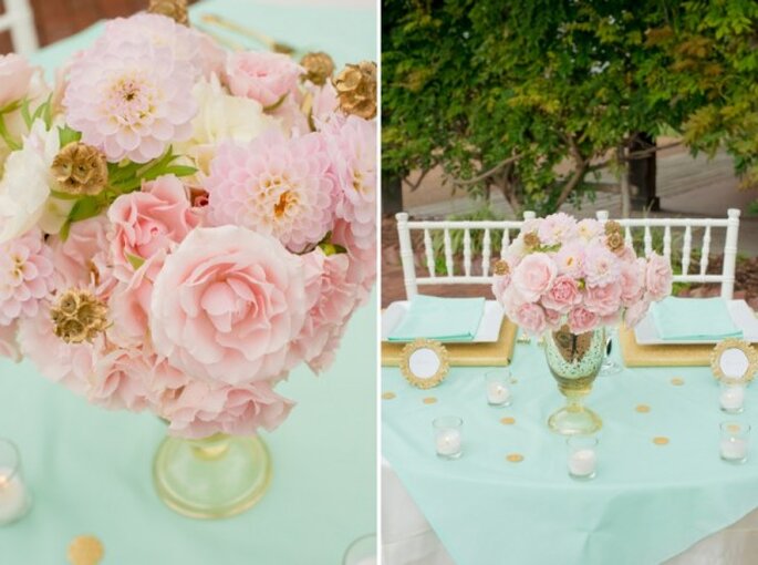 Romántica decoración de boda en colores menta, rosa y dorado - Foto Twila's Photography