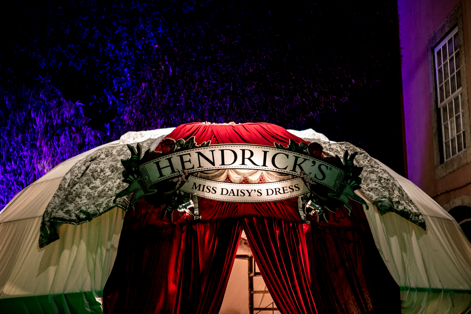 Hendrick’s Unusual Wedding de Lady Rose &amp; Sir Pepino