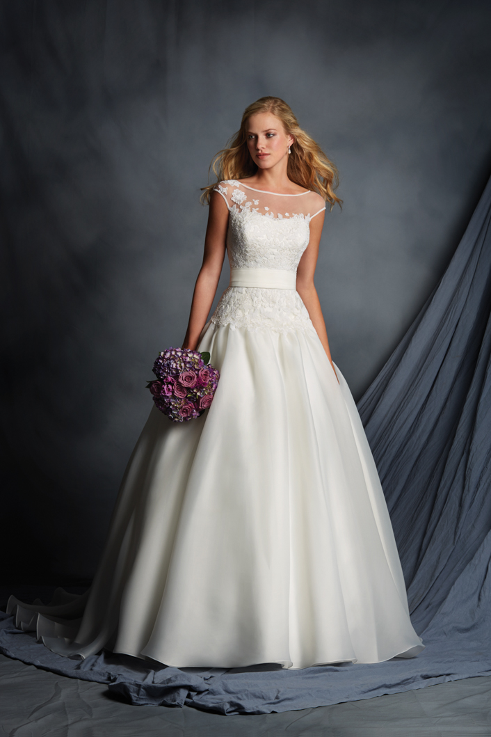 Alfred Angelo Collection 2518