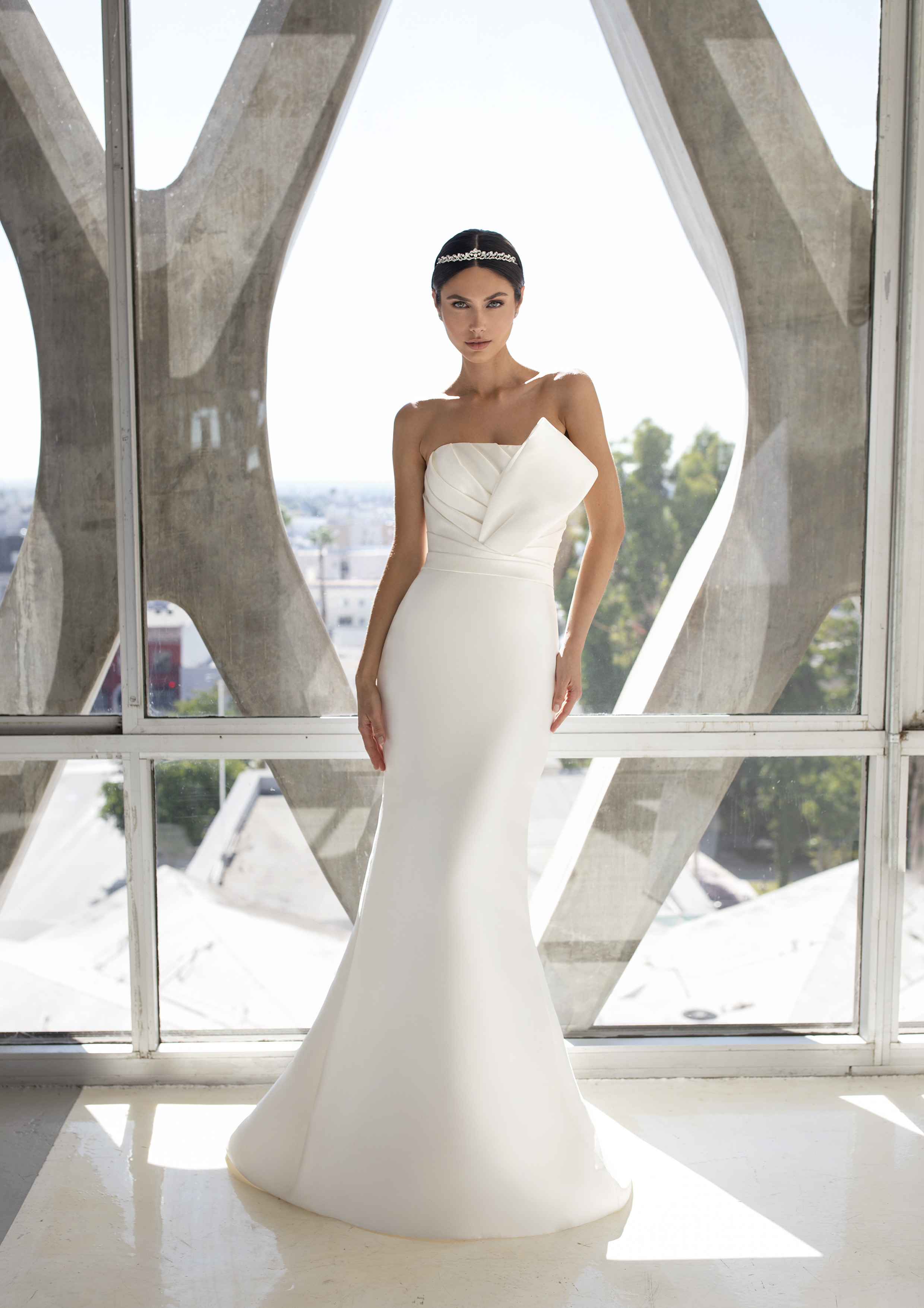 Vestido de noiva modelo Malone da coleção Pronovias 2021 Cruise Collection