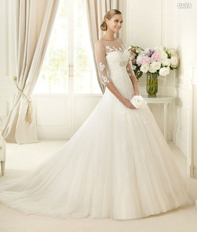 Pronovias Faça já a sua marcação para experimentar o seu vestido favorito!