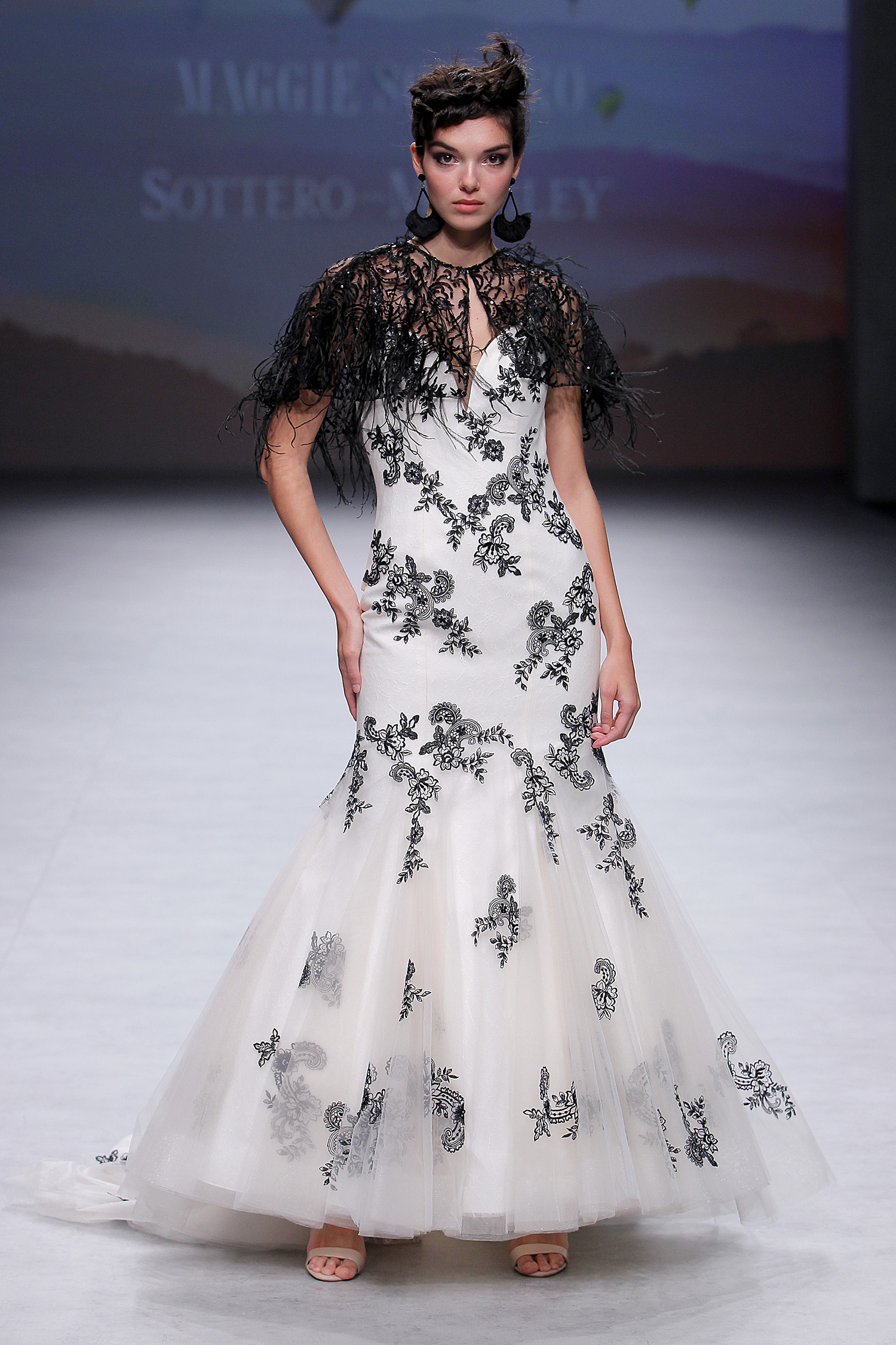 Maggie Sottero. Credits: Valmont Barcelona Bridal Fashion Week