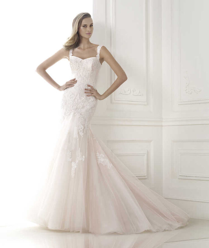 <a href="http://zankyou.9nl.de/nfw4">Peça a sua marcação para provar a nova Colecção Pronovias 2015.</a> 