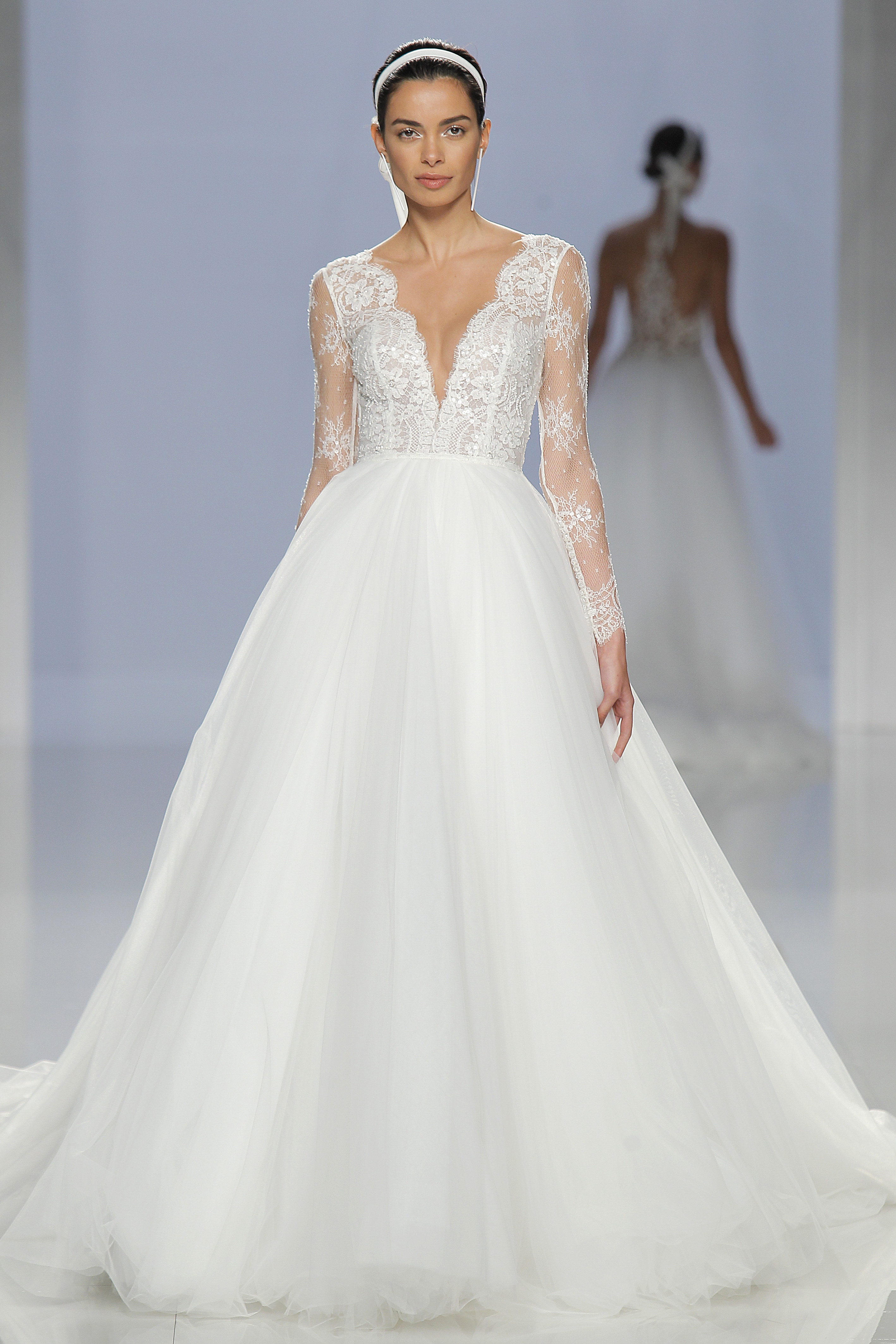 Rosa Clará. Credits: Barcelona Bridal Fashion Week