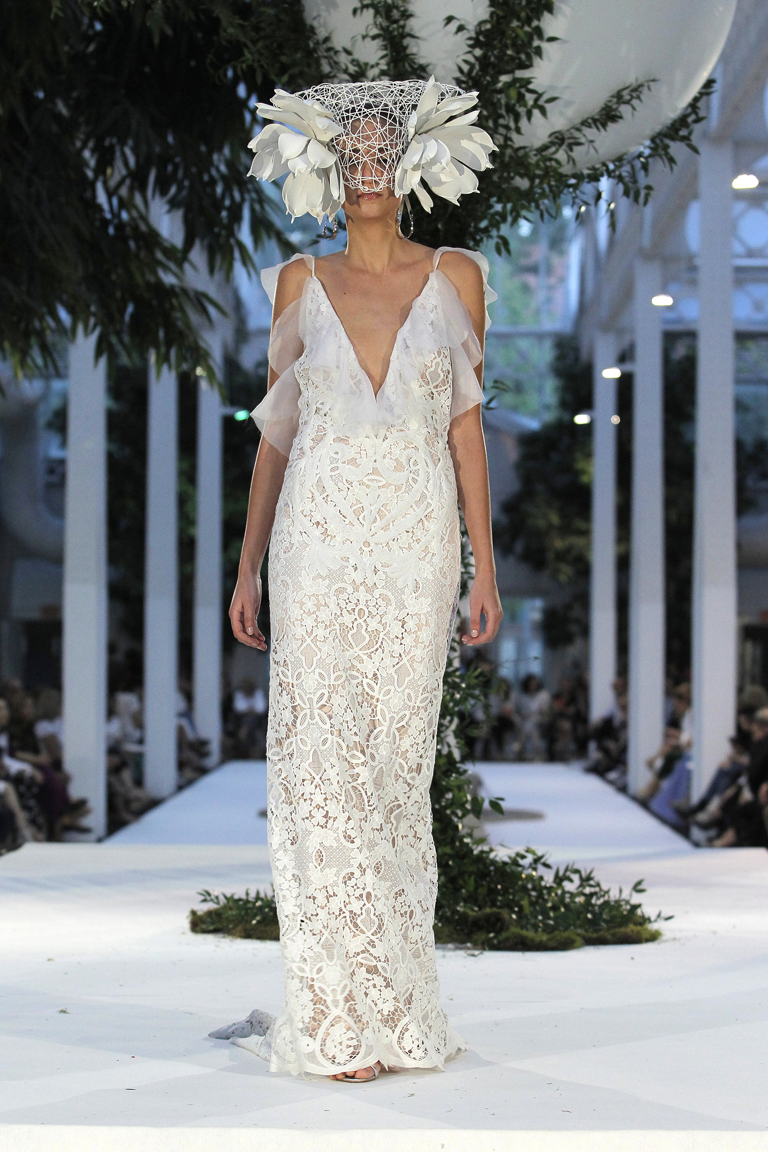 Roberto Diz. Créditos: Barcelona Bridal Fashion Week