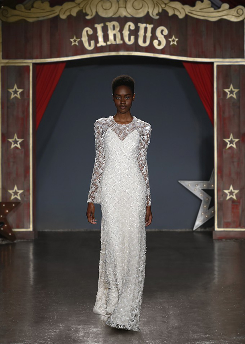 Essence. Créditos: Jenny Packham