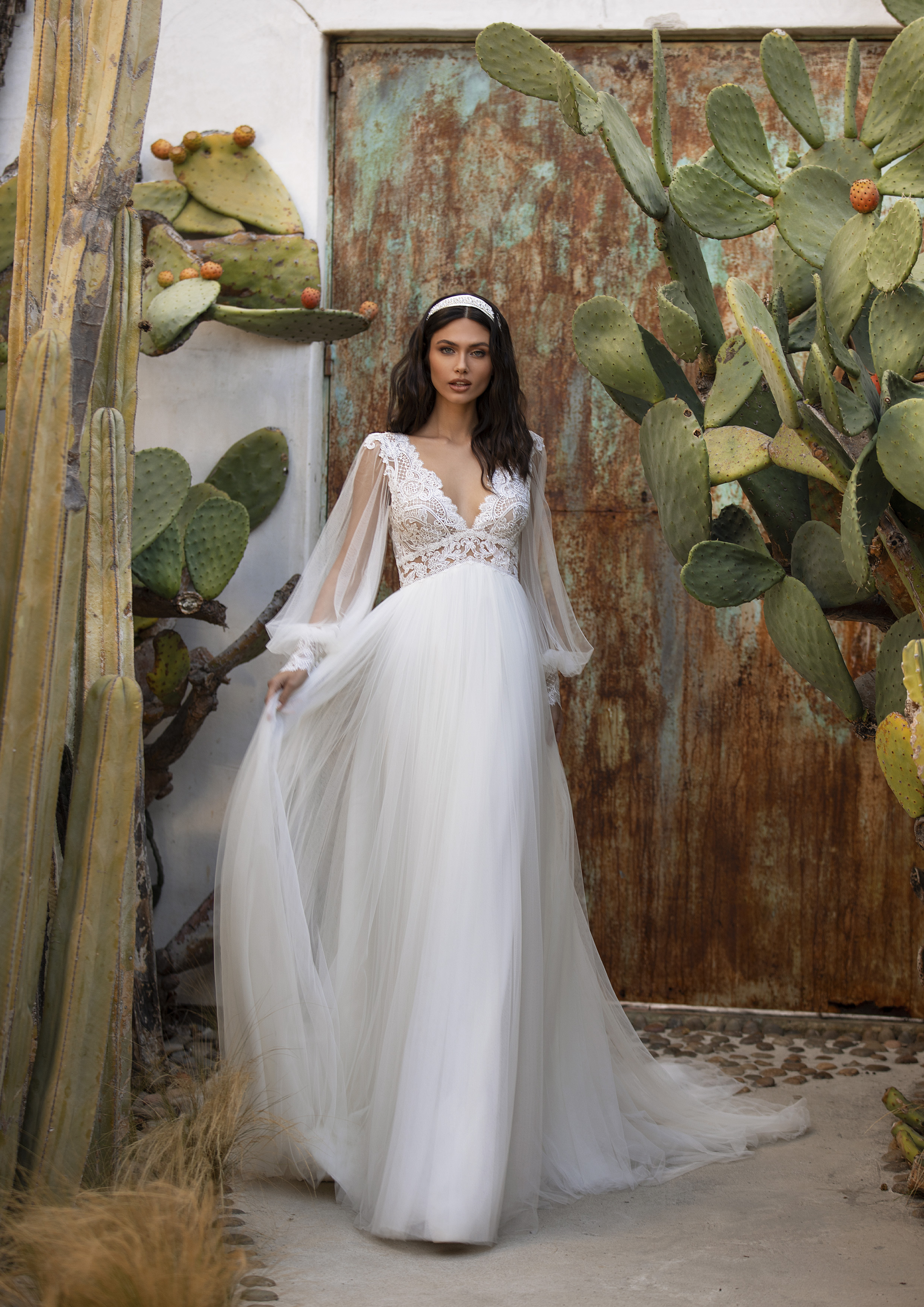 Vestido de noiva modelo Woodward da coleção Pronovias 2021 Cruise Collection