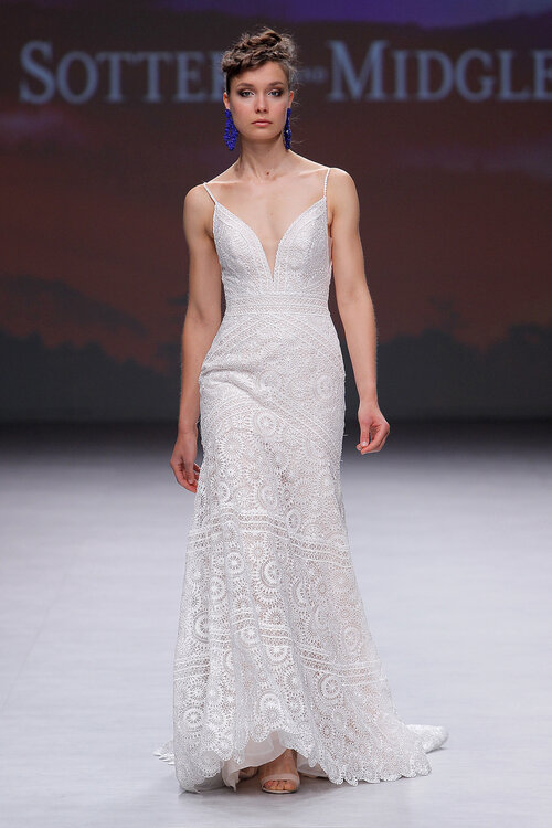 Maggie Sottero. Credits: Valmont Barcelona Bridal Fashion Week