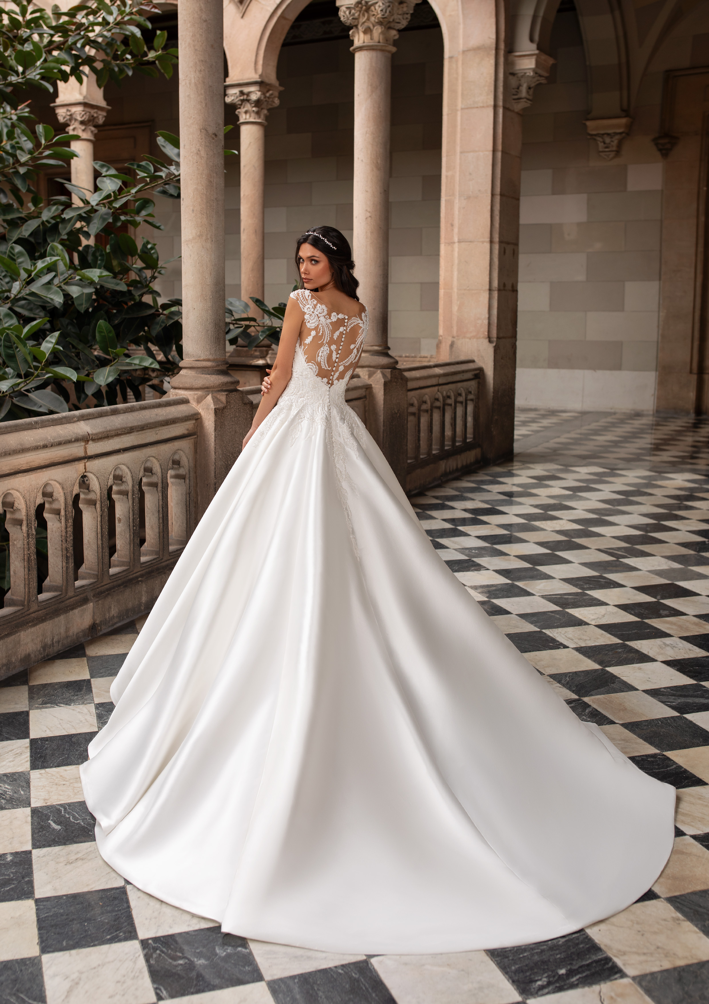 Vestido de noiva modelo Duke da coleção Pronovias 2021 Cruise Collection