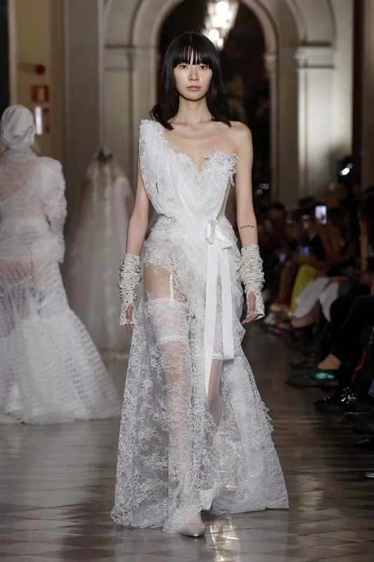 Vivienne Westwood 2026 bridal | Photo: Courtesy of Barcelona Bridal Fashion Weekg