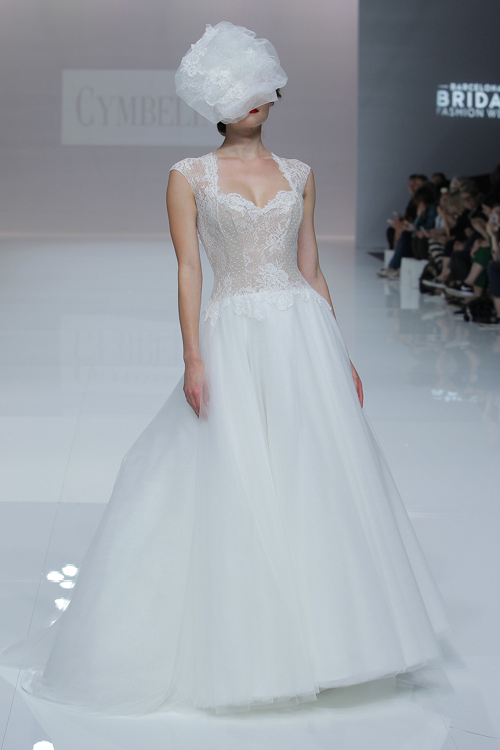 Credits: Barcelona Bridal Fashion Week