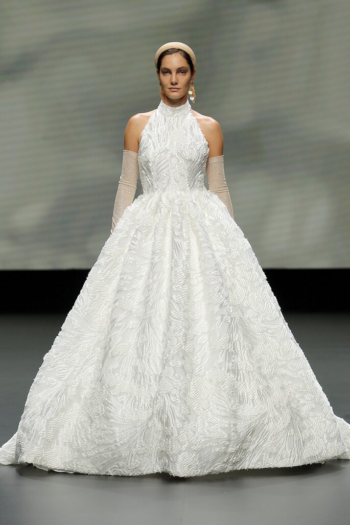 Jesús Peiró 2021 | Créditos: Valmont Barcelona Bridal Week 2020