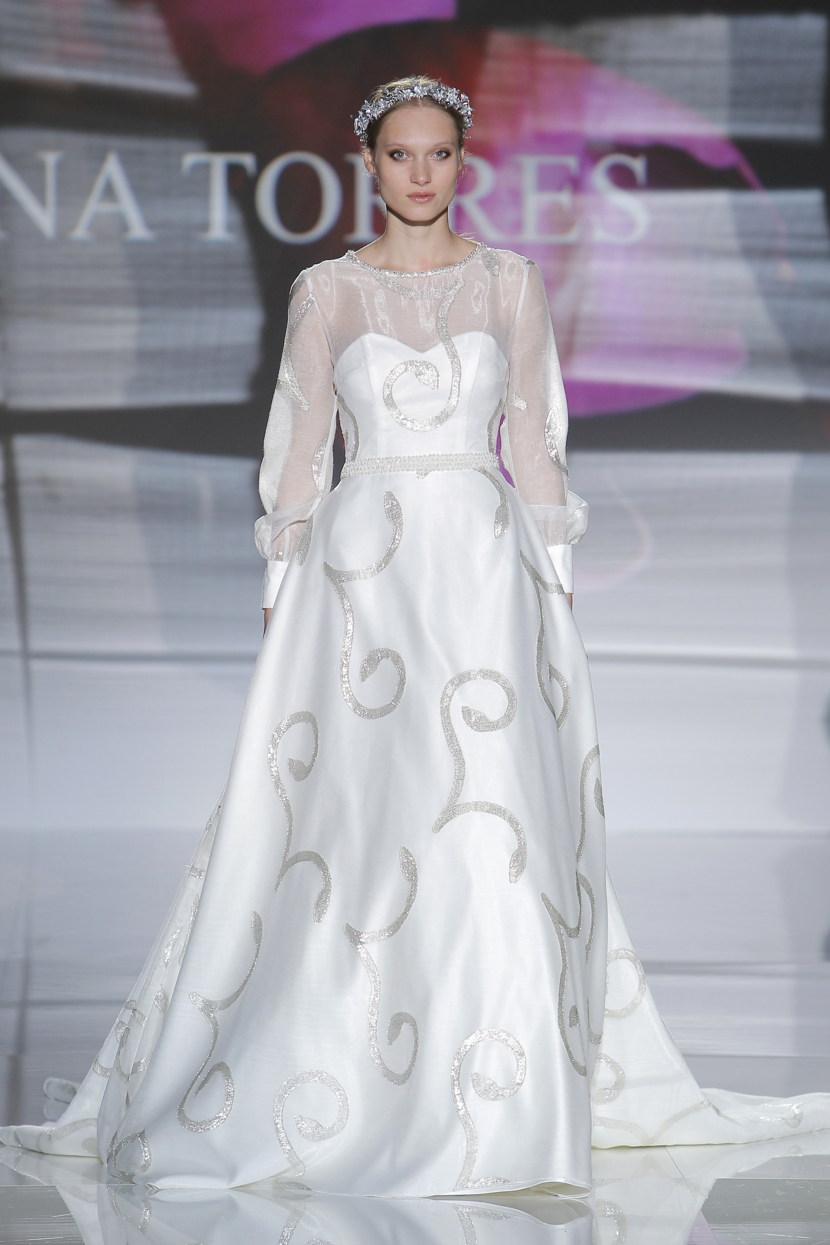 Credits: Barcelona Bridal Fashion Week