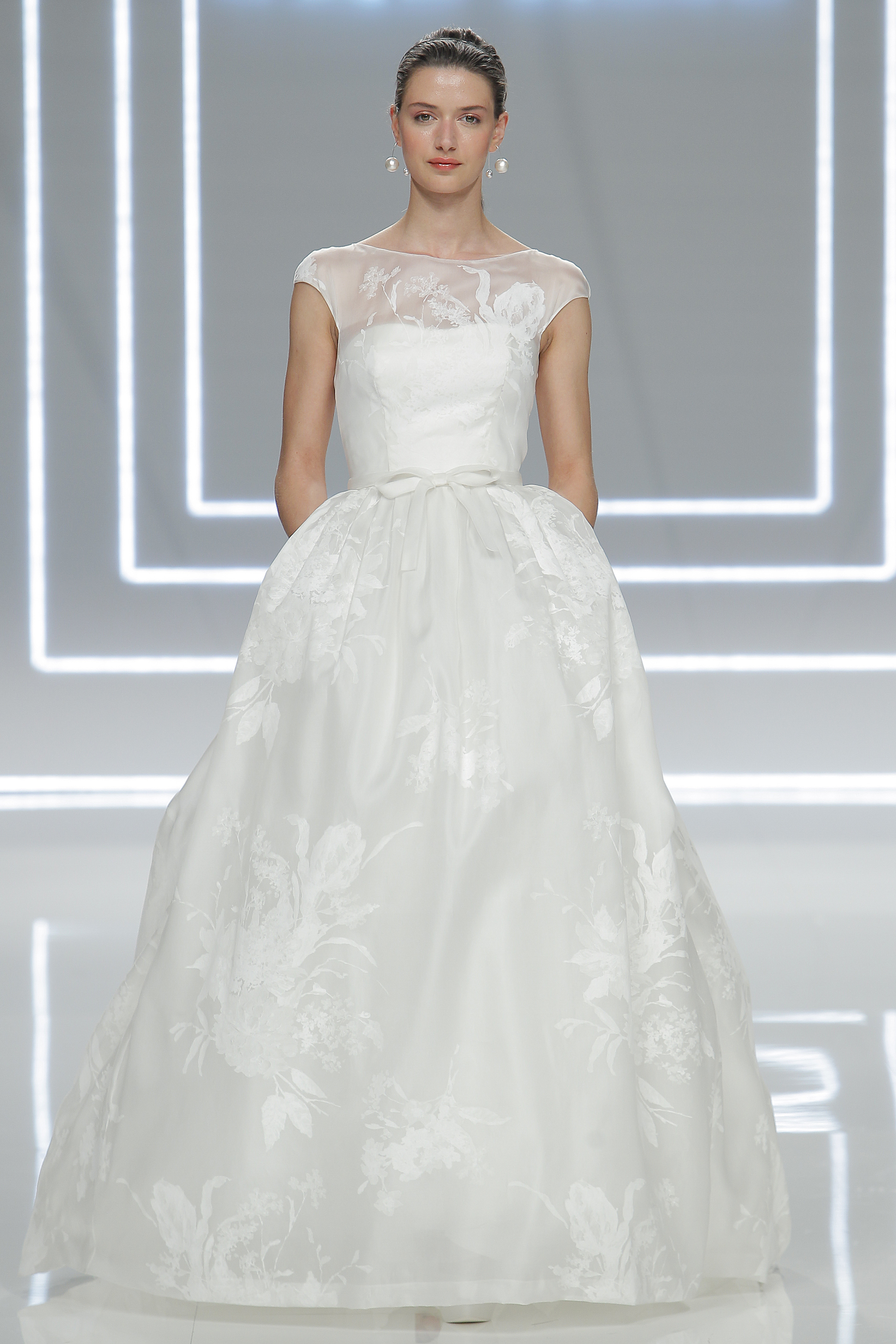 Credits: Barcelona Bridal Fashion Week