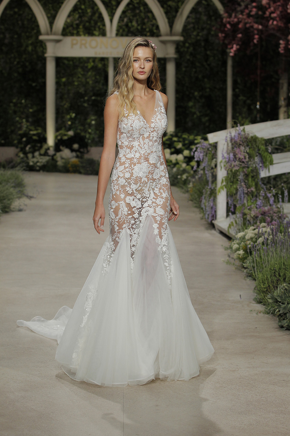 Pronovias. Créditos: Barcelona Bridal Fashion Week