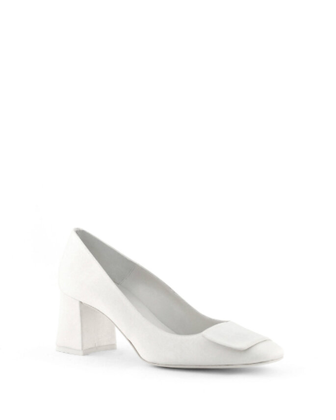 Escolhemos os nossos sapatos de noiva preferidos preferidas da colecção Rosa Clará 2013.
<a href="http://zankyou.9nl.de/k3g6">Descubra a nova colecção 2015 de Rosa Clará</a>