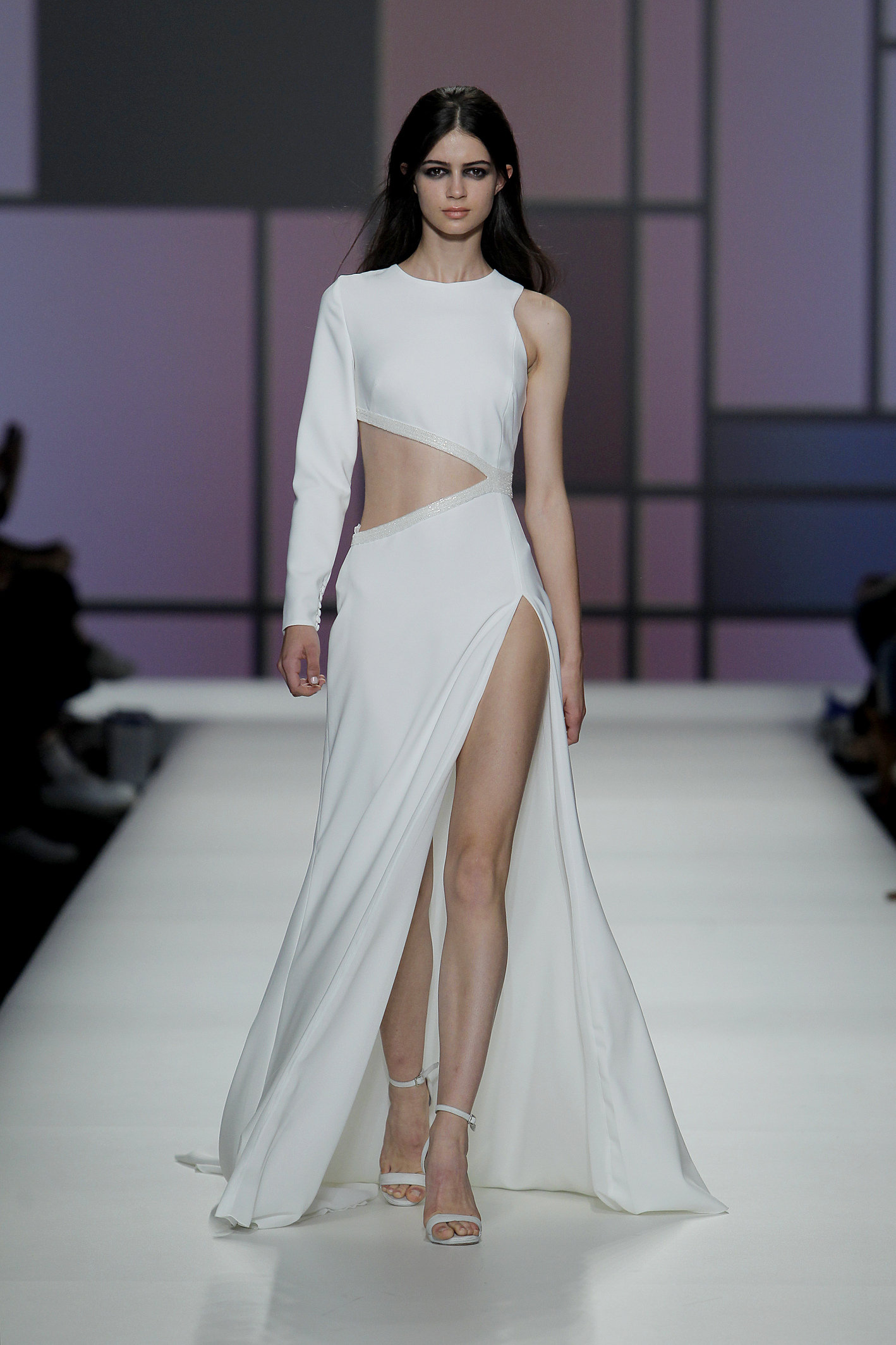 YolanCris. Credits: Valmont Barcelona Bridal Fashion Week