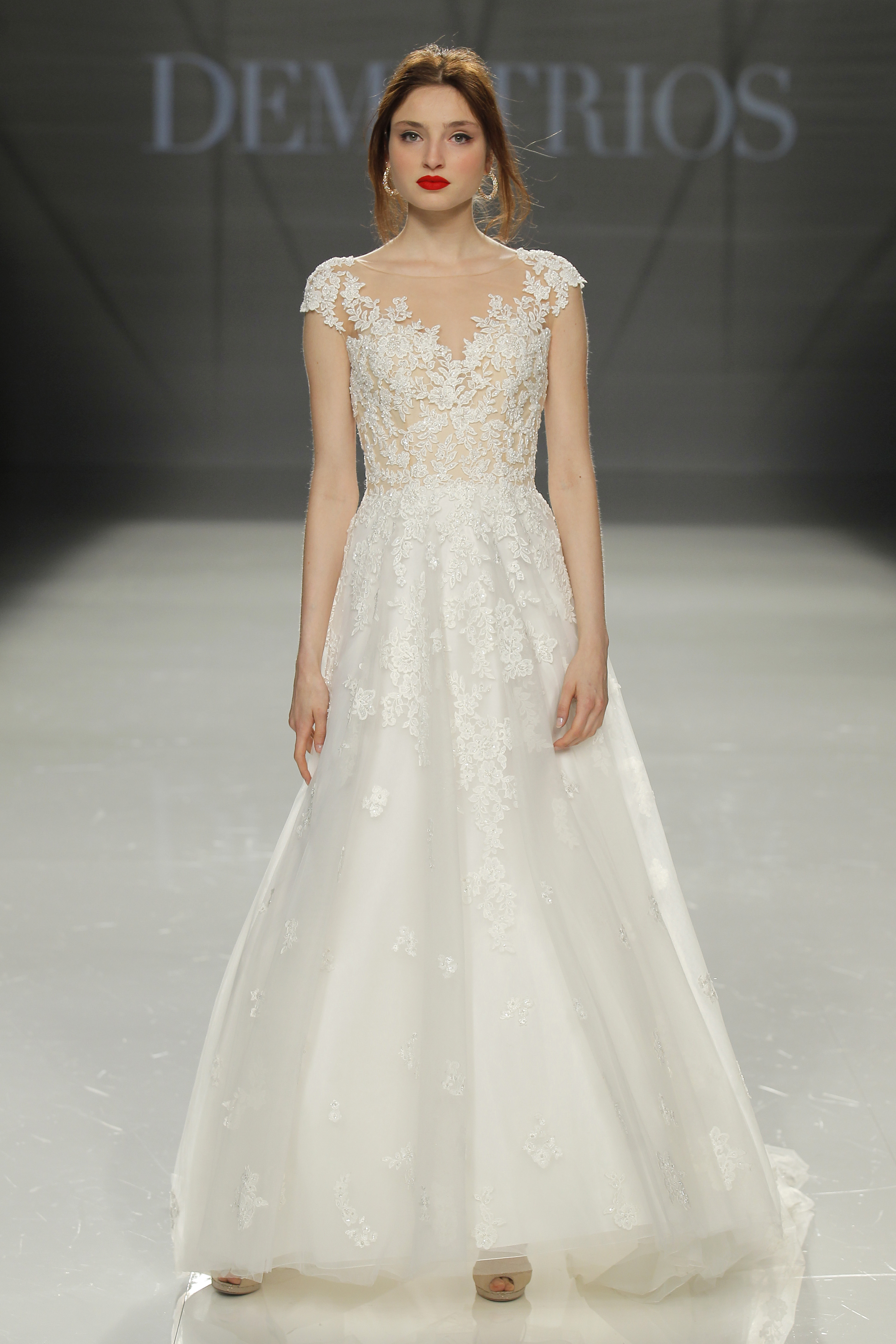 Demetrios. Credits: Barcelona Bridal Fashion Week