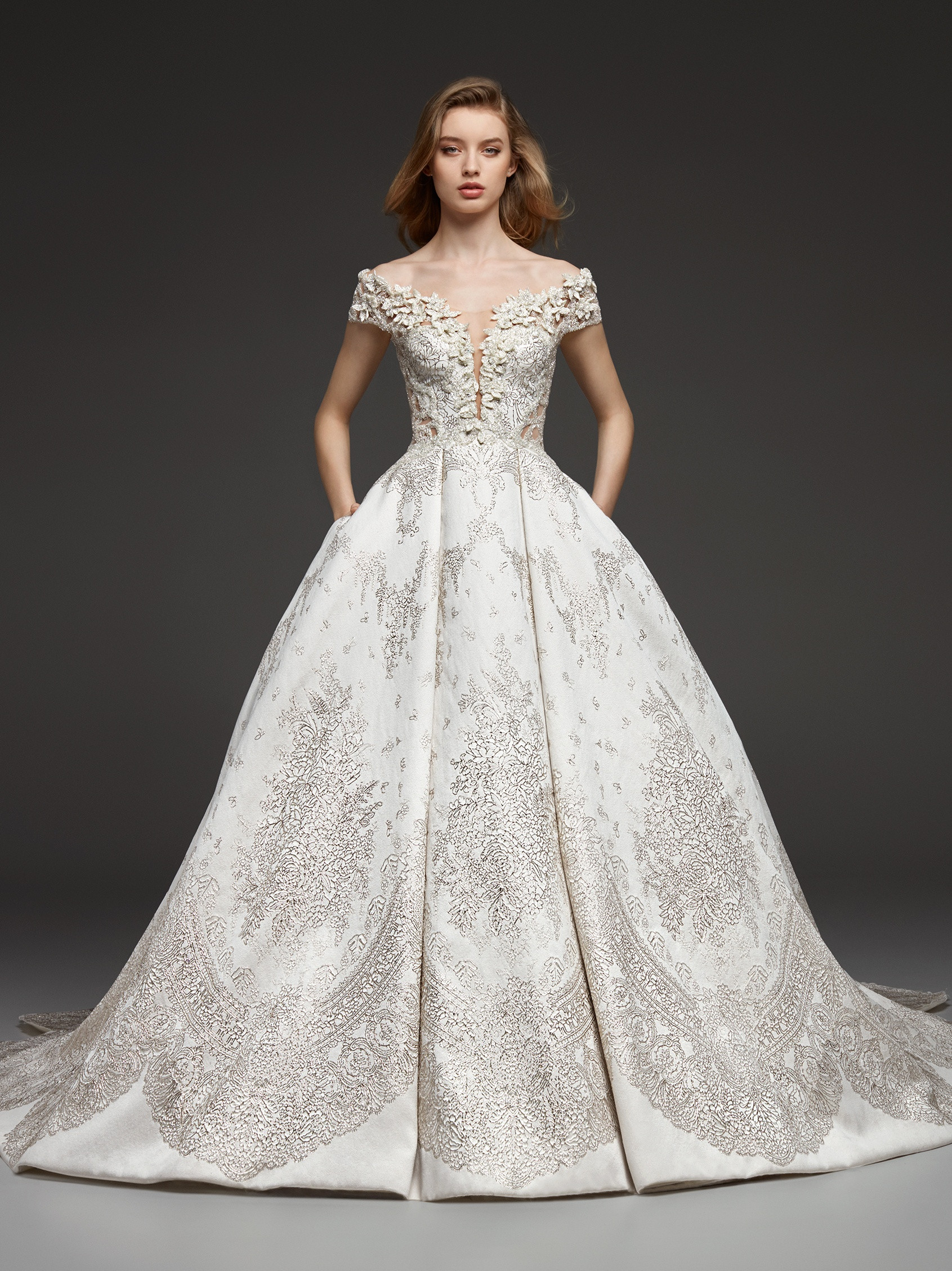 Celeste, Pronovias