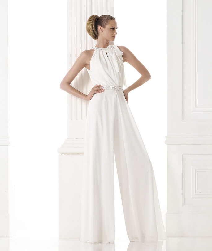 <a href="http://zankyou.9nl.de/n3ig" target="_blank"> Faça a sua marcação para experimentar este vestido! </a>