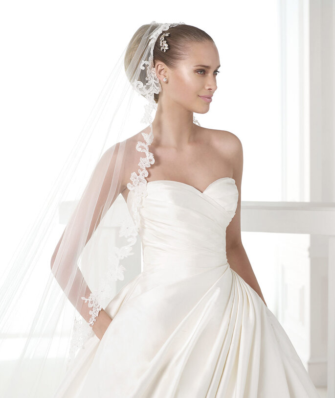 <a href="http://zankyou.9nl.de/nfw4">Peça a sua marcação para provar a nova Colecção Pronovias 2015.</a> 