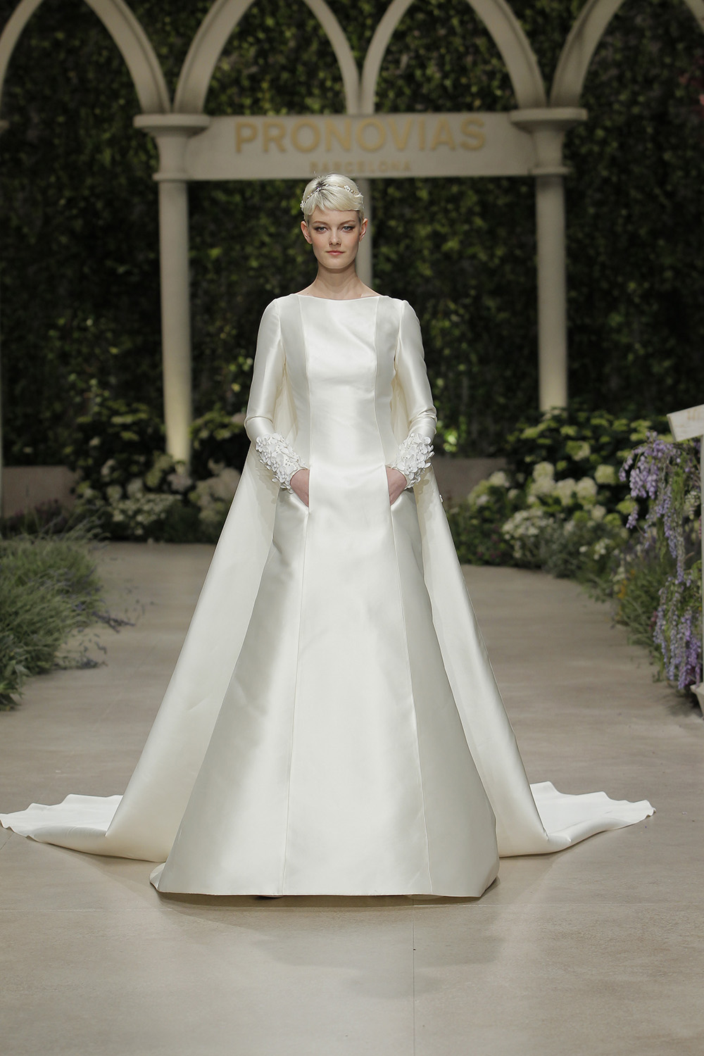 Pronovias. Créditos: Barcelona Bridal Fashion Week