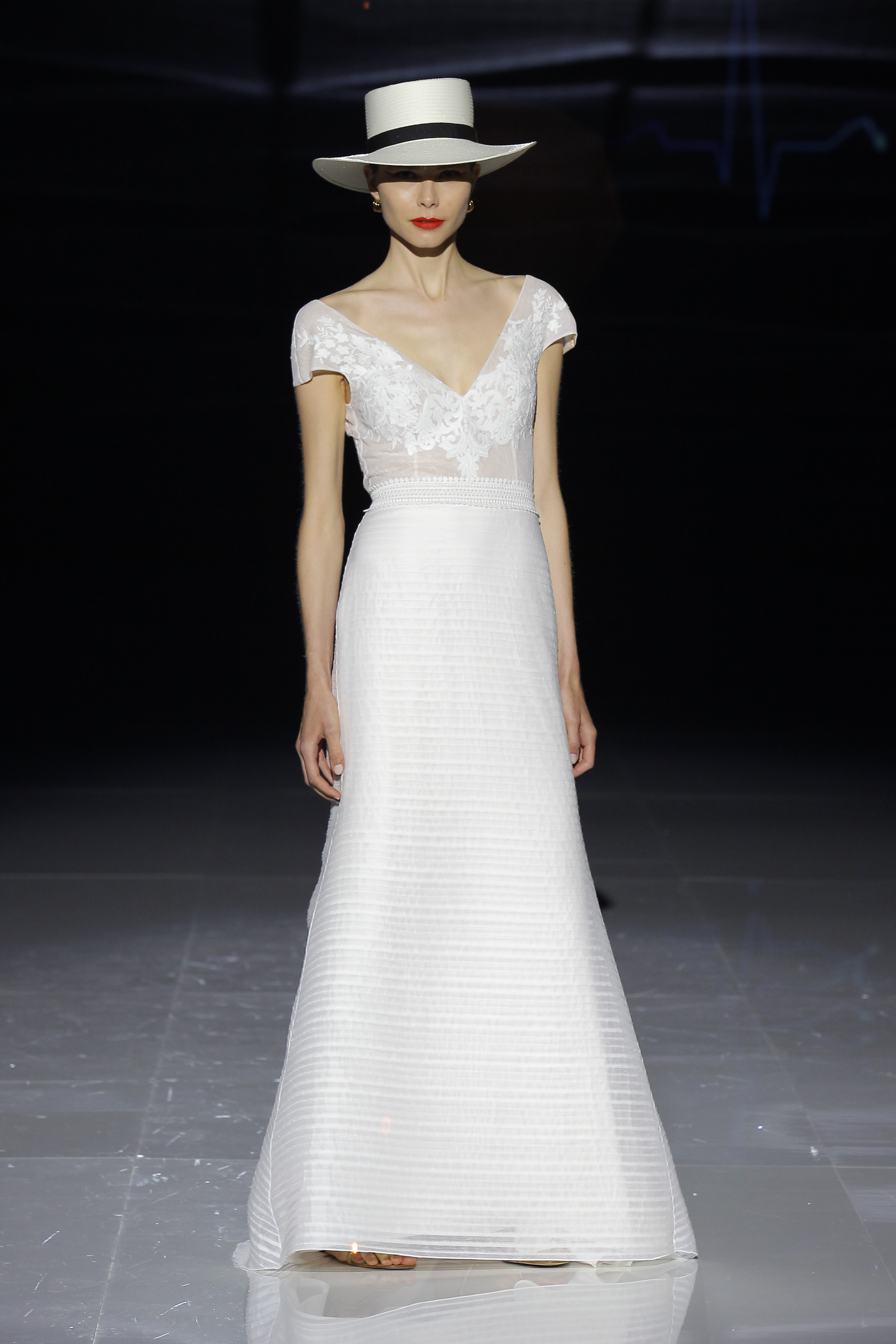 Marylise by Rembo Styling. Créditos: Barcelona Bridal Fashion Week