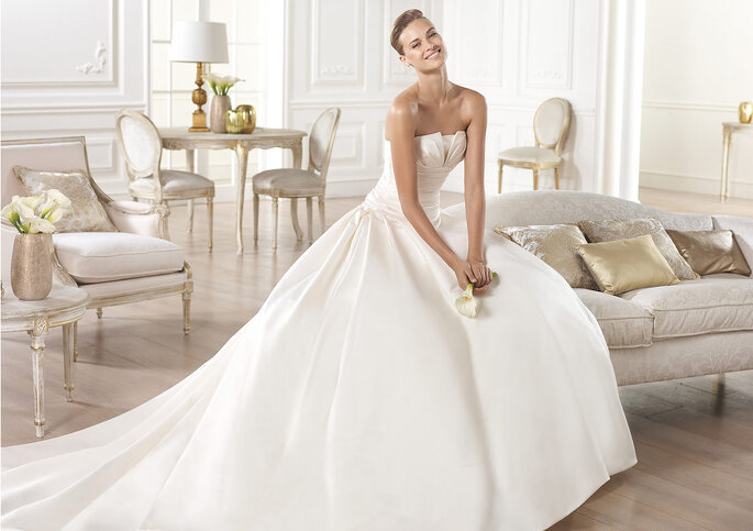 <a href="http://zankyou.9nl.de/nfw4">Peça a sua marcação para provar a nova Colecção Pronovias 2015.</a> 