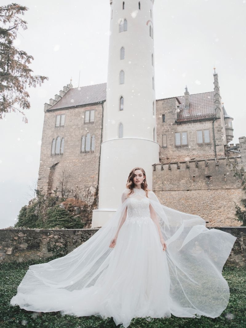 Aurora by Allure Bridals | | Style: D261 | Créditos: Disney