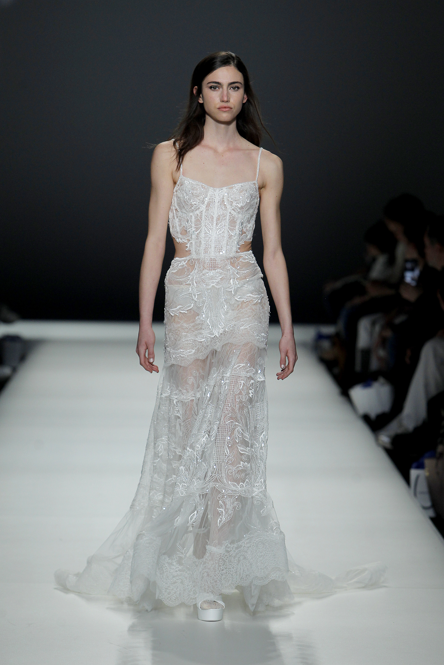 YolanCris. Credits: Valmont Barcelona Bridal Fashion Week