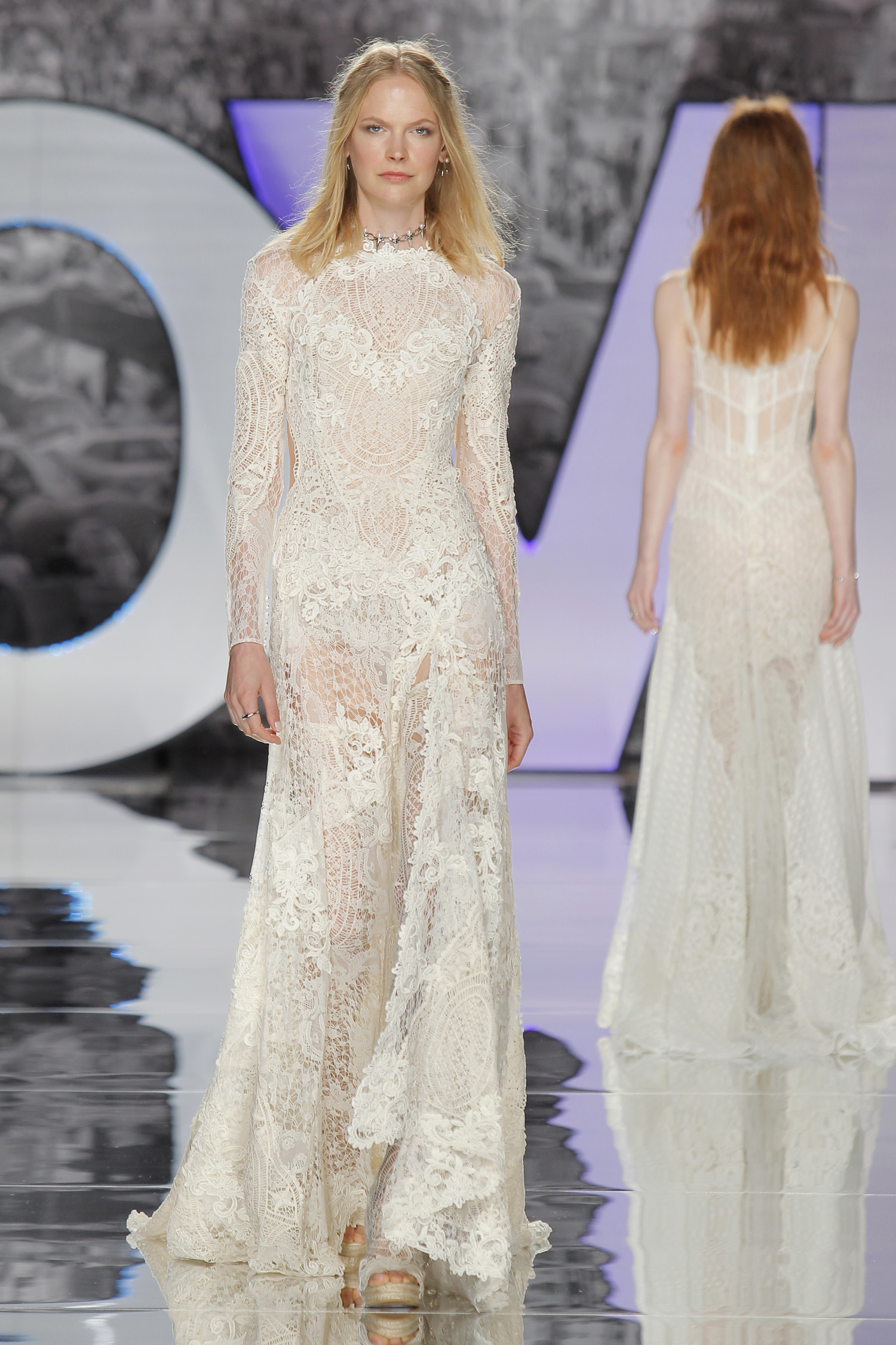 YolanCris. Credits: Barcelona Bridal Fashion Week