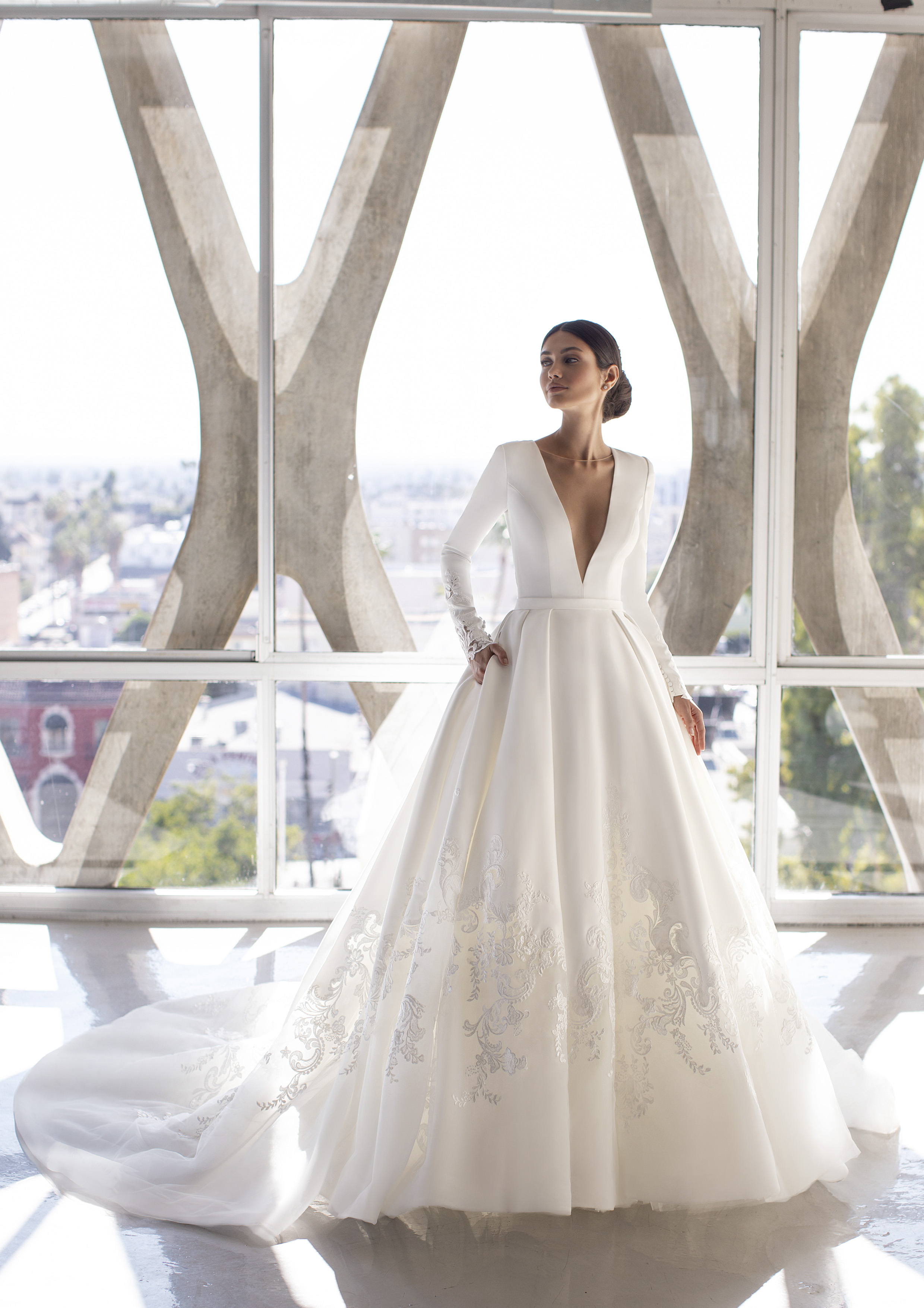 Créditos: Pronovias Cruise Collection