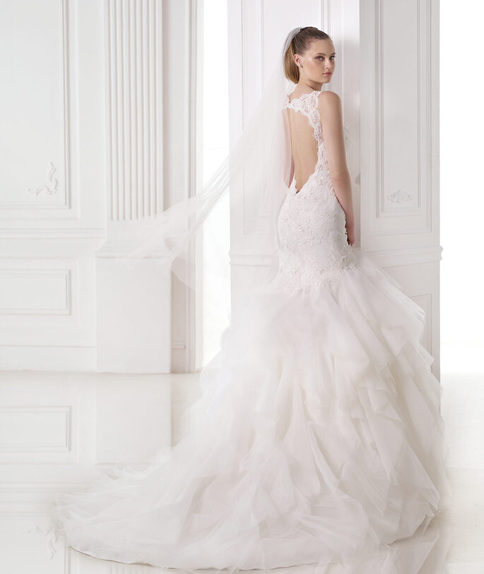 <a href="http://zankyou.9nl.de/nfw4">Peça a sua marcação para provar a nova Colecção 2015 de Pronovias</a>