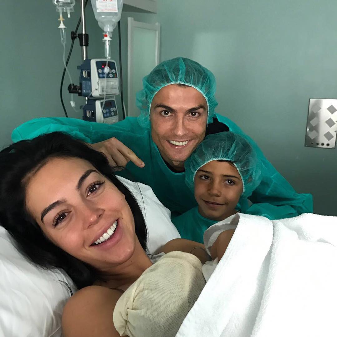 Um ano de Alana Martina: as imagens da filha de Cristiano Ronaldo e Georgina Rodríguez