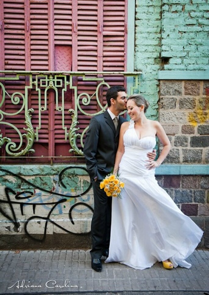 Elegante e clássico bolero de renda e com mangas compridas Foto: Pronovias