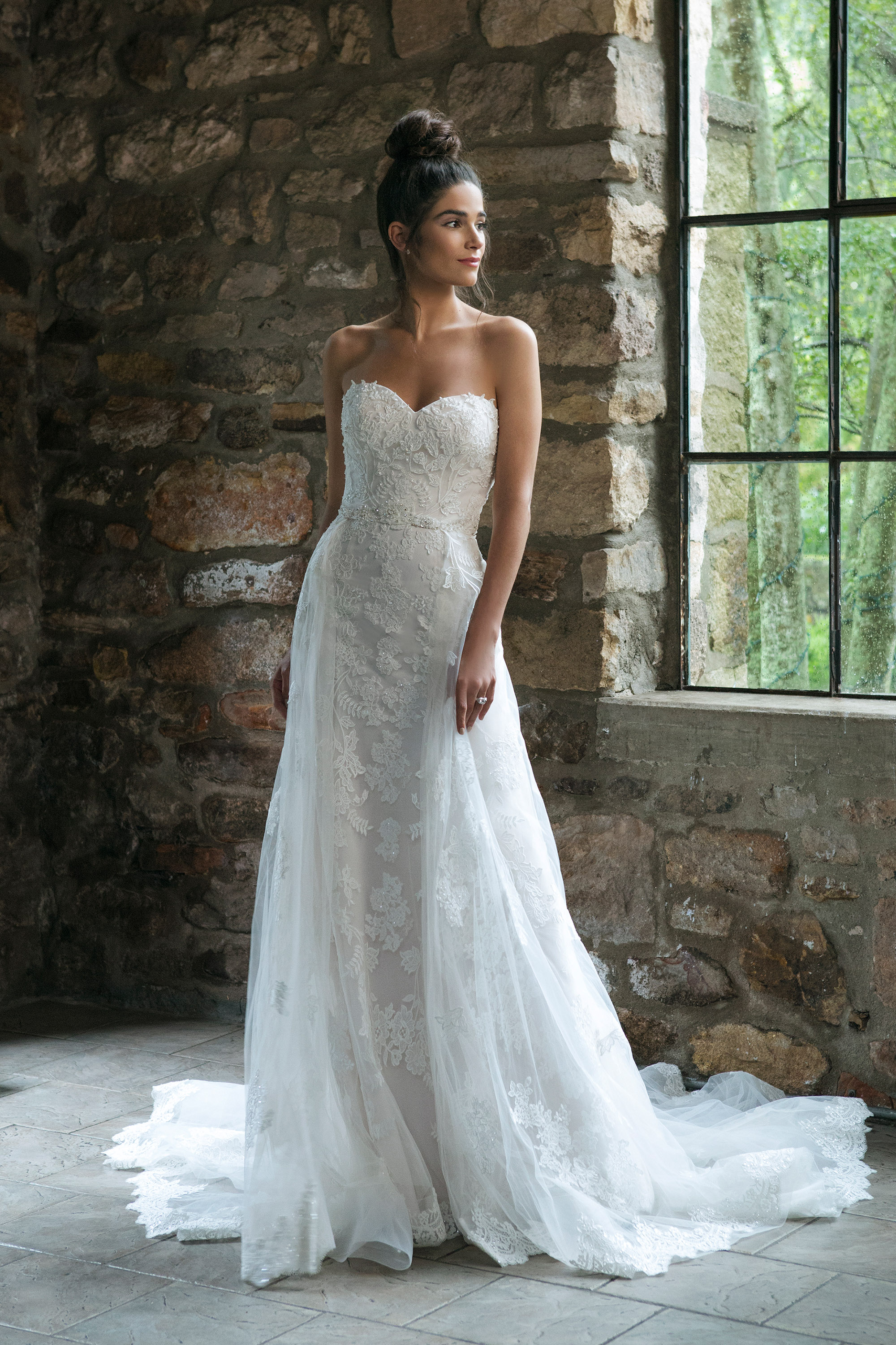 Style 44064. Credits: Justin Alexander Sincerity.