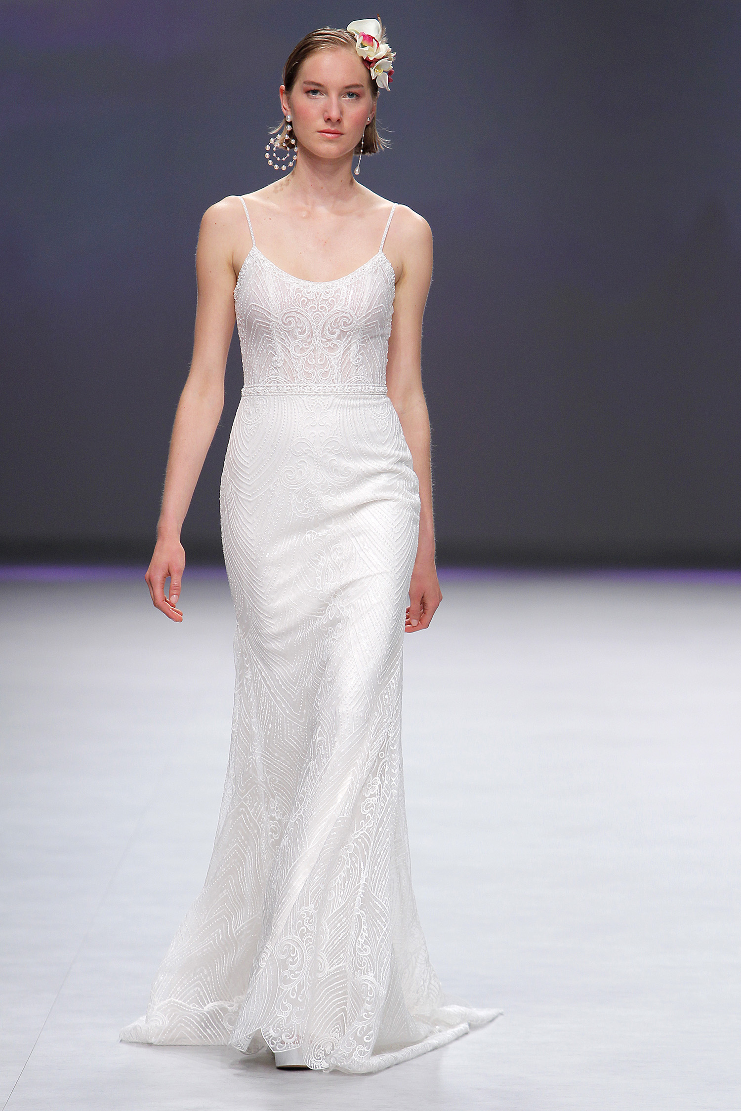 Aire Barcelona. Credits: Valmont Barcelona Bridal Fashion Week