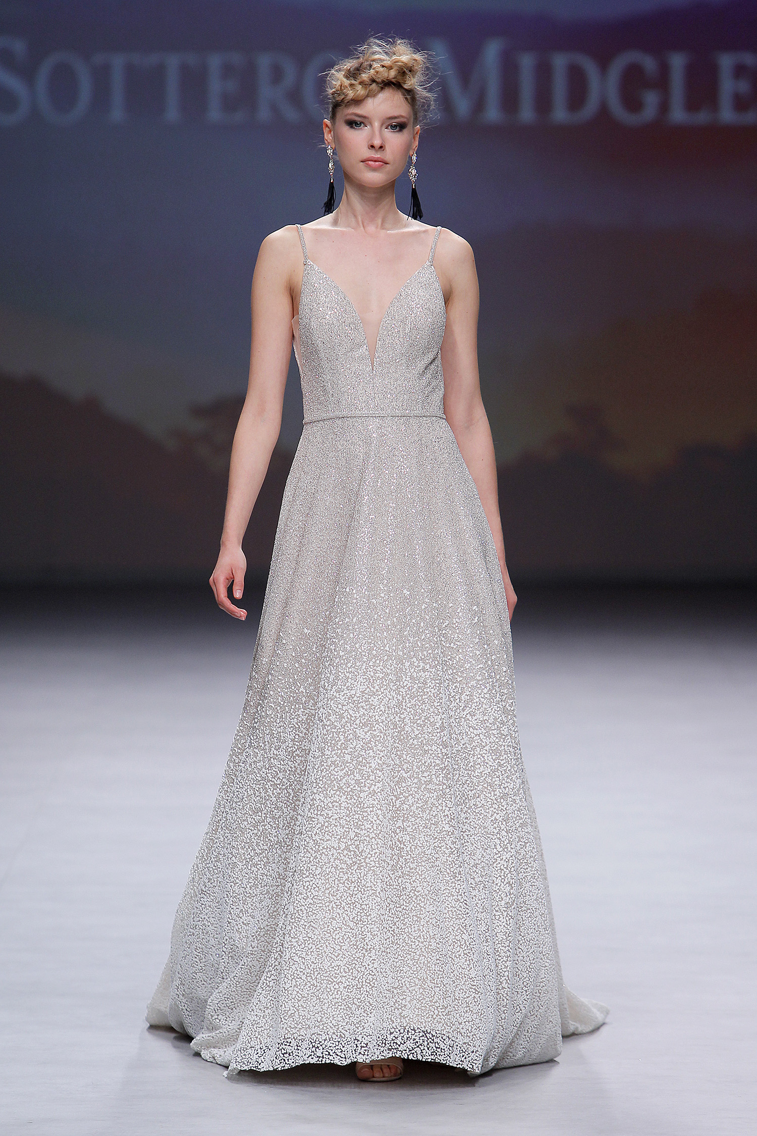 Maggie Sottero. Credits: Valmont Barcelona Bridal Fashion Week