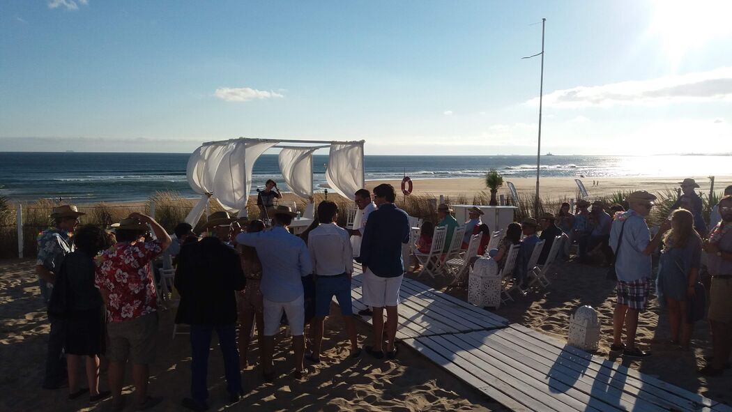 Cerimónia na praia