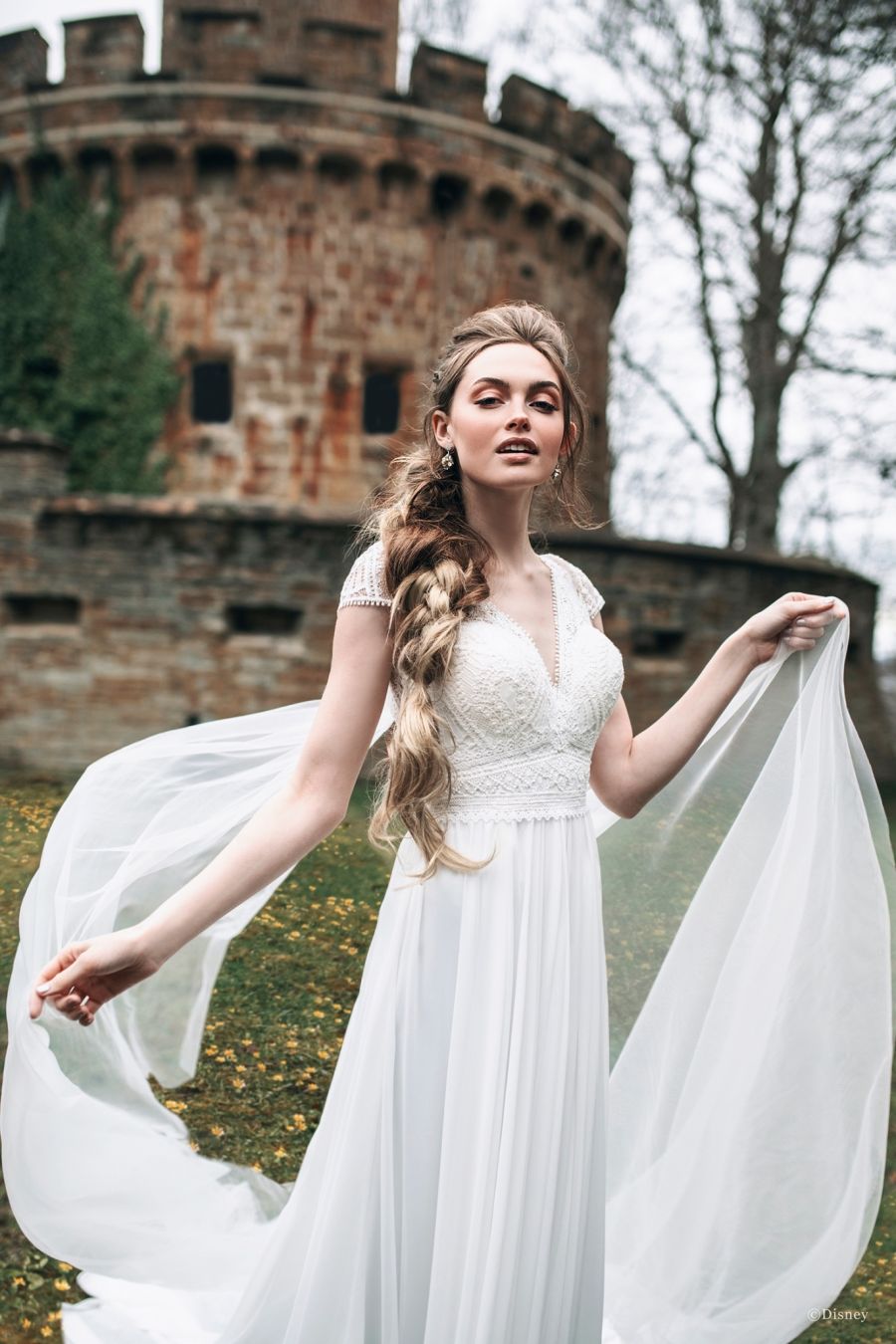 Rapunzel by Allure Bridals | Style: D266 | Créditos: Disney