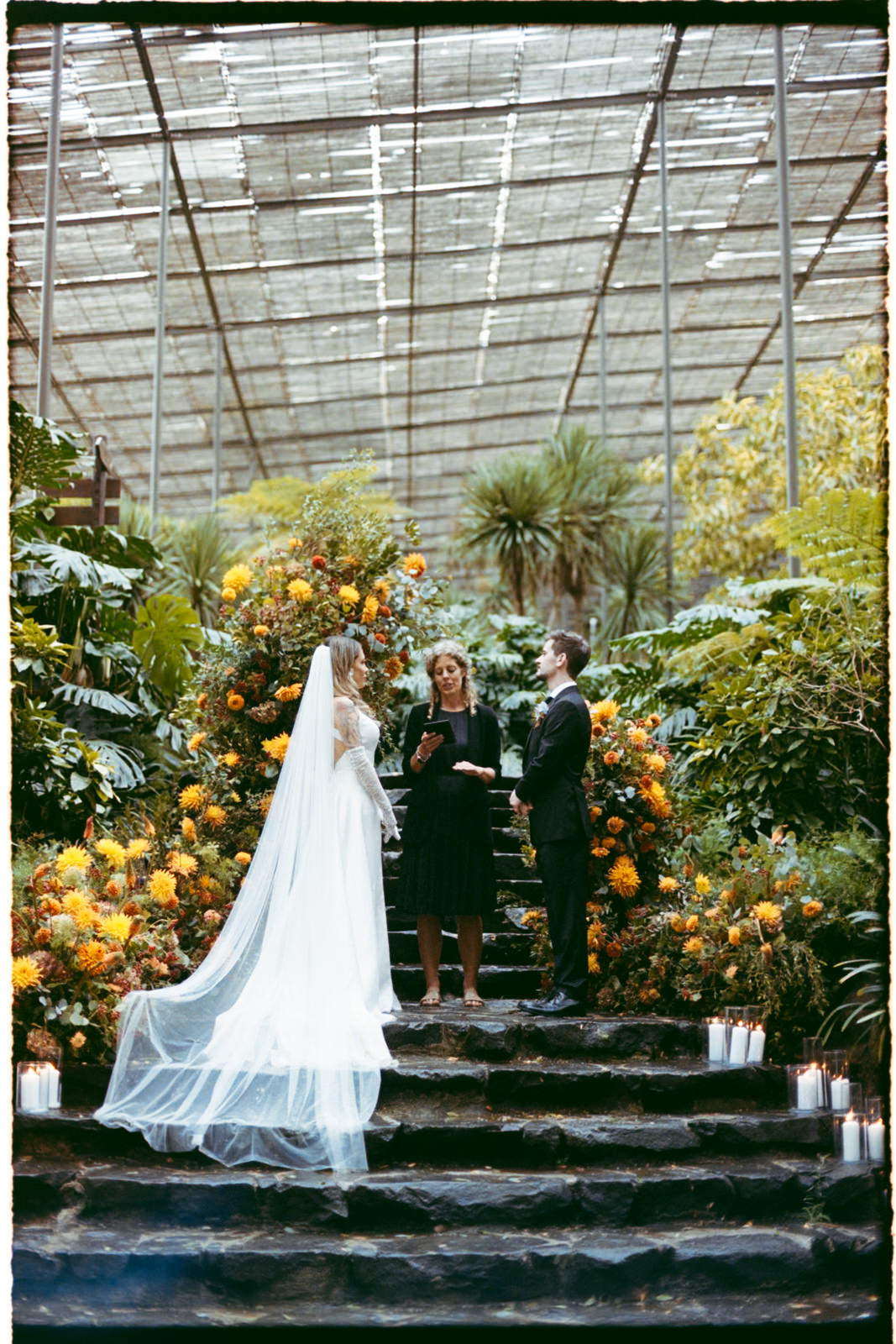 050 - arte-magna-35mm-film-wedding-photographer.jpg