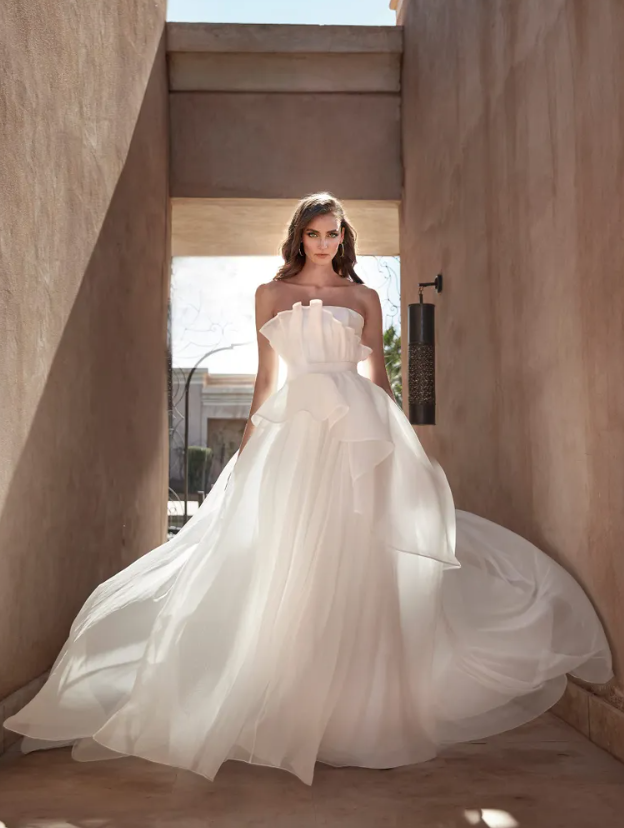 Pronovias 2024