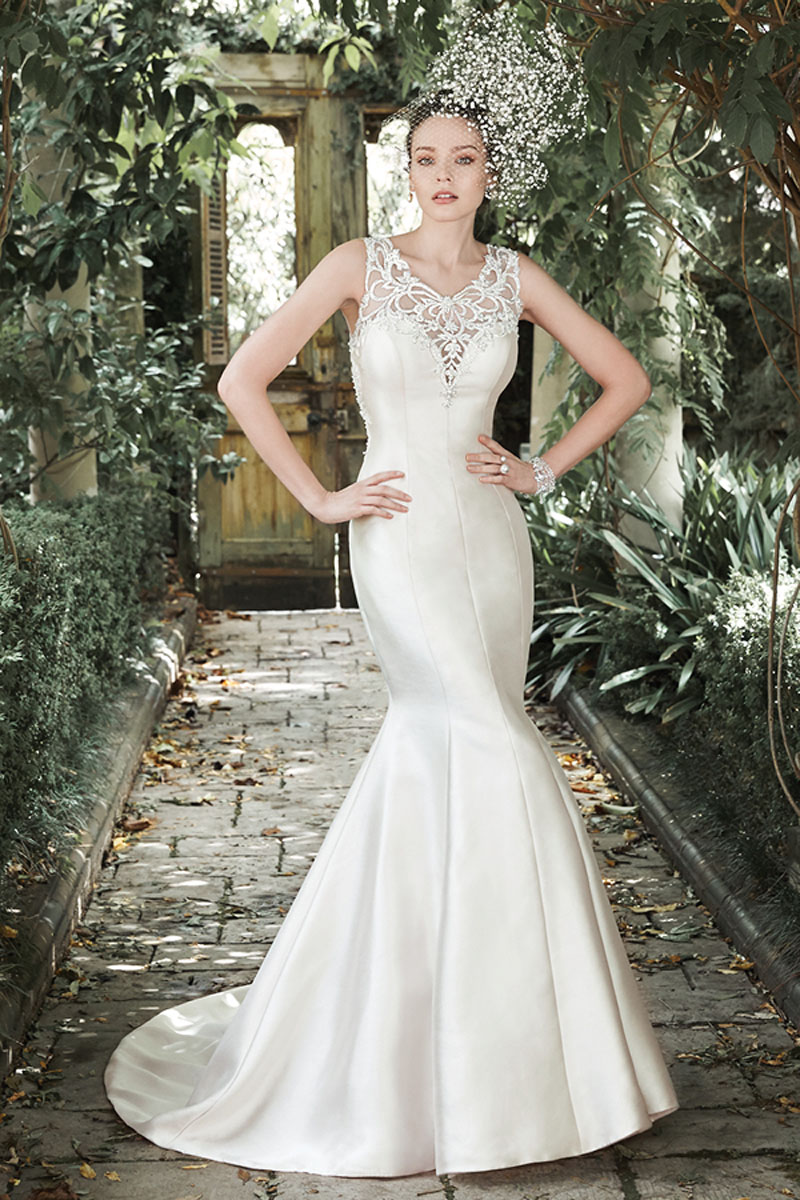 <a href="http://www.maggiesottero.com/dress.aspx?style=5MR708" target="_blank">Maggie Sottero</a>